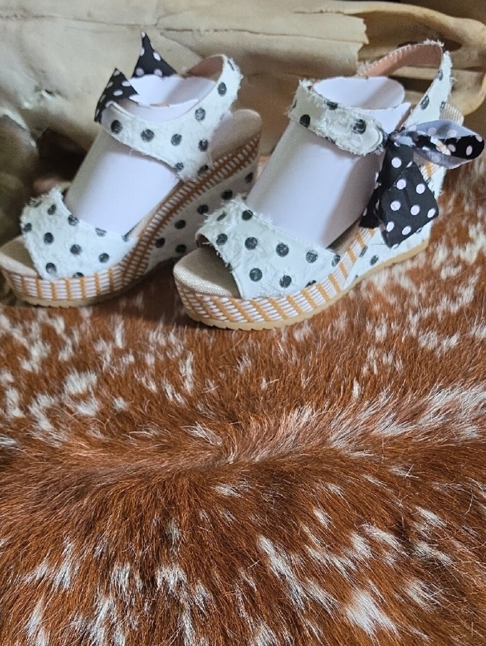 Polka Dot Platform Sandals - White/Black - Picture 2 of 4